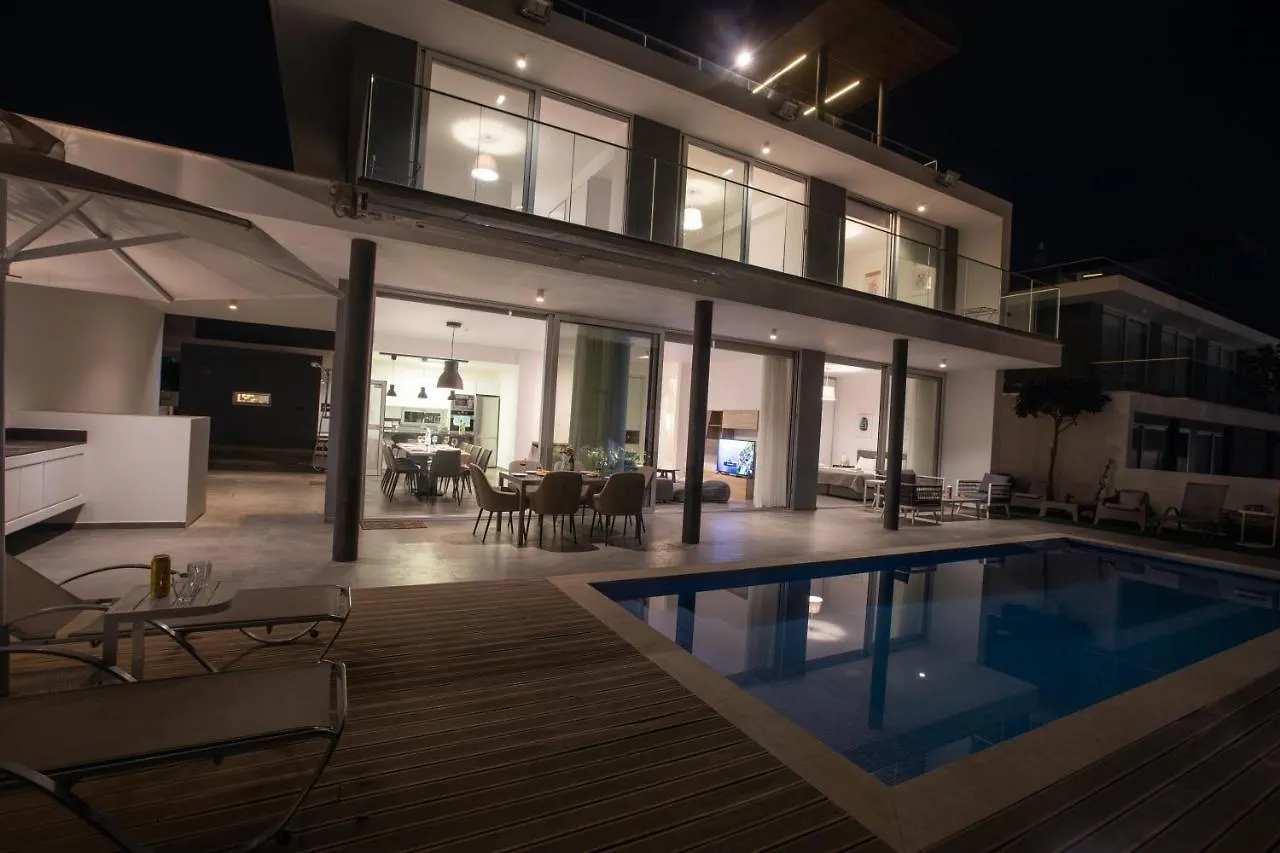 Villa Naya Protaras